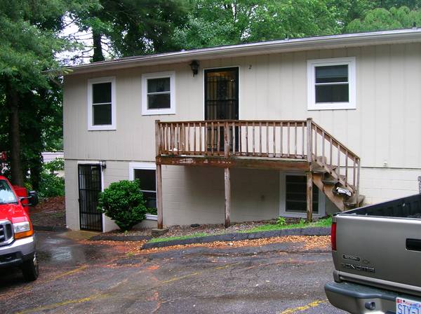 $1,300 / 1br - 800ft2 - 1b/1b in Arden area (South Asheville)64029208895105121