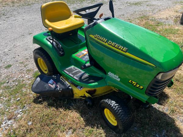 John Deere LT133 riding mower.  Works great 1