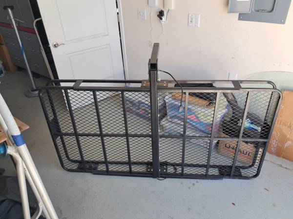 Mockins XXL Cargo Trailer 1