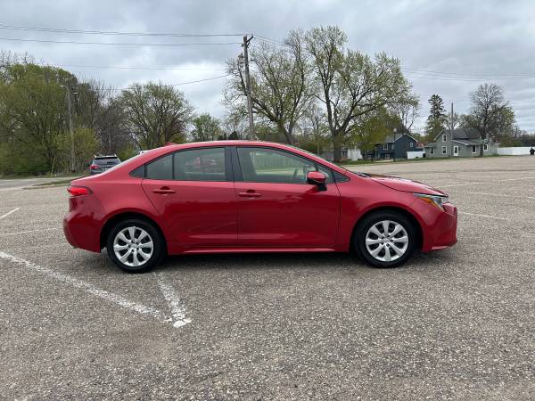 2020 Toyota Corolla LE - $17,995 (Farmington)63480823768833123