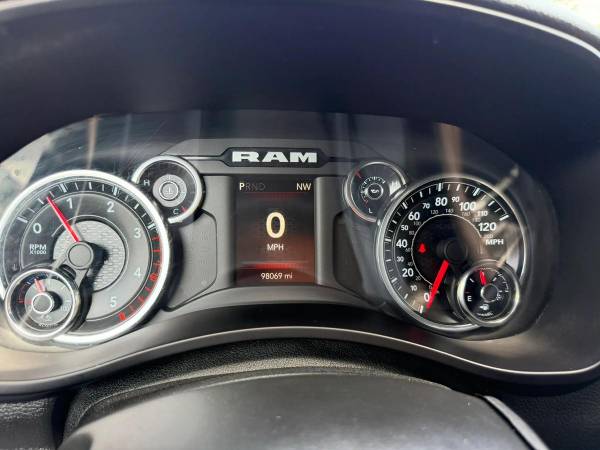 2022 RAM 3500 Crew Cab - Photo 10