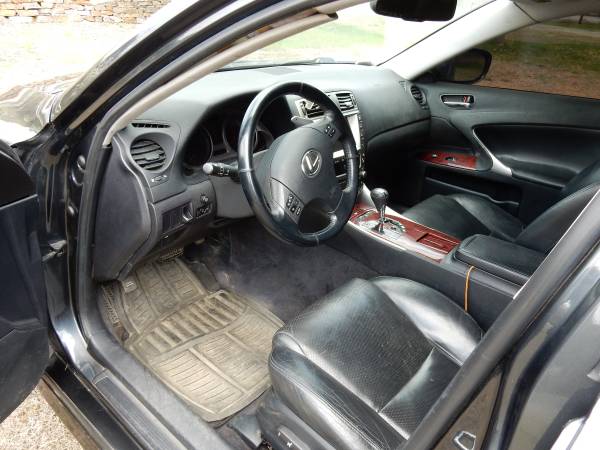 2008 Lexus IS250 AWD - $9,000 (Springfield)63622557676035121