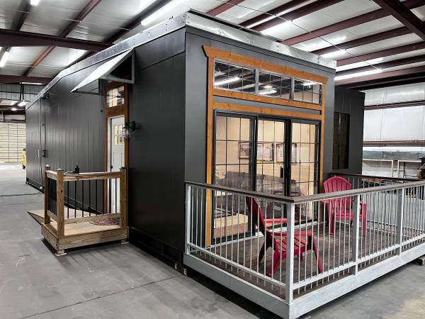 $139,500 / 2br - 1000ft2 - Extreme Weather Housing. Off grid capacity, Net Zero Energy (Cypress)64024342866818120