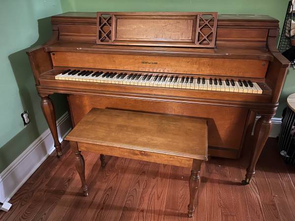 Free piano 1