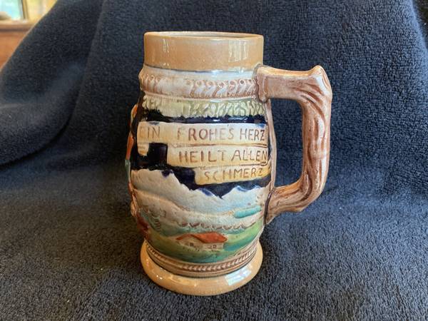 Oktoberfest! - Vintage German beer stein 1