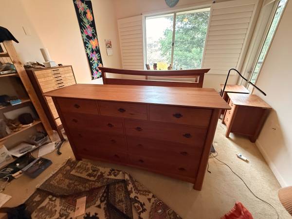 Exquisite solid Cherry Bedroom set by Vermont Woods Studios 1