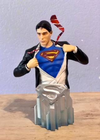 SUPERMAN RETURNS BUST 1