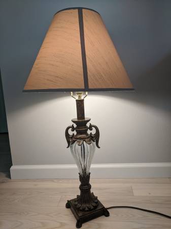 Tall 31" Antique Table Lamp with Ribbed Crackle Glass 1