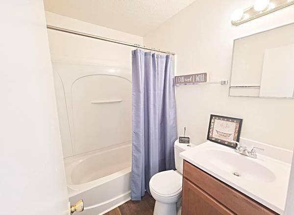 $1,295 / 2br - ** MOVE IN YOUR TOWN  COME TO SEE YOUR NEW HOME!! (2805 MINESSOTA AVE LYNN HAVEN FL)63924680435715124