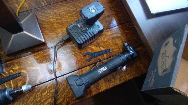 MATCO TOOLS 16V RIGHT ANGLE DIE GRINDER 1