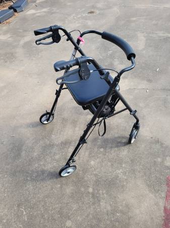 Medline rollator/ walker 1