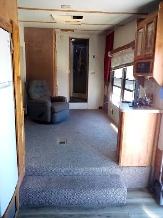 $700 / 1br - 440ft2 - Remolque en parque de RV SOLO PARA MAYORES DE 55 AÑOS $700 (Saint George)63932587853570124
