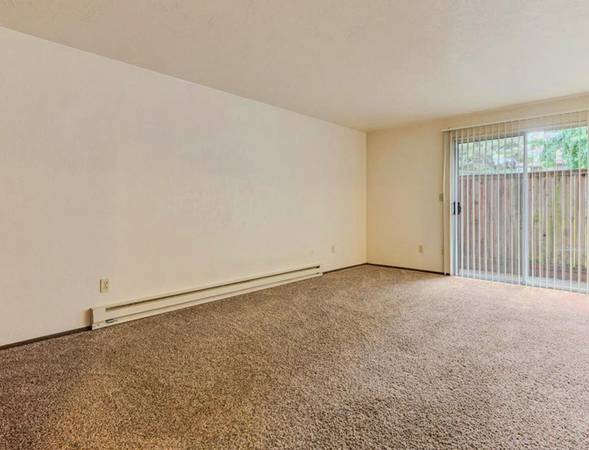 $1,350 / 1br - GORGEOUS & READY FOR YOU- Calm 1 Bedroom - Right by Willamette River (Keizer)63660428758273121
