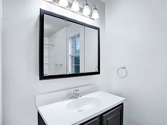 $800 / 1br - Bordentown (1021 Us Highway 206, Bordentown, CJ)63676239822081124
