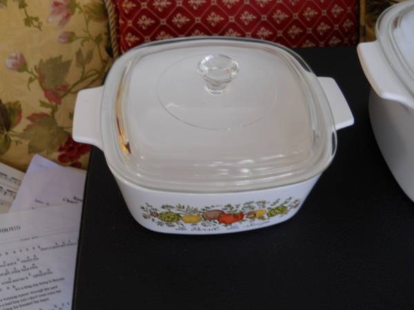 4 Corning Ware Covered  Casseroles - $200 (Memphis Area)62954475482755121