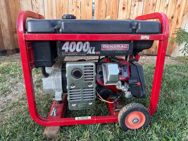 Generator 4000XL 1