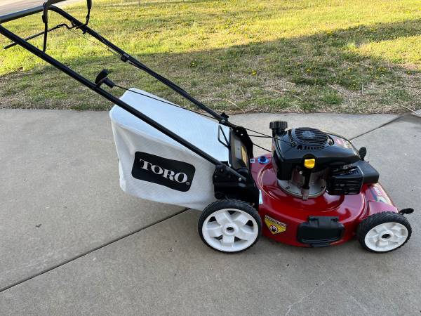 Toro Lawn Mower 1