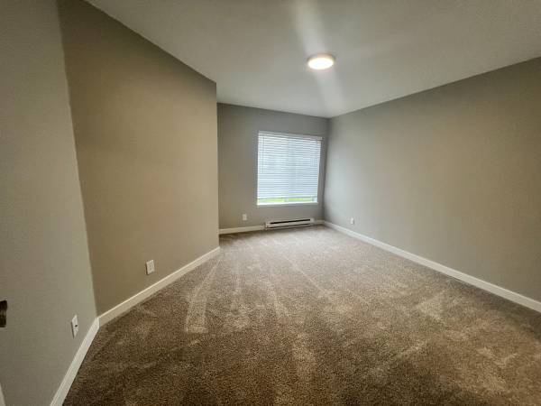$1,458 / 1br - 721ft2 - 1st Floor 1 Bed w/ Walk-in Closet! ✨Save $400 on Move-in Fees! (14300 SW Teal Blvd Beaverton, OR)63956924057730121
