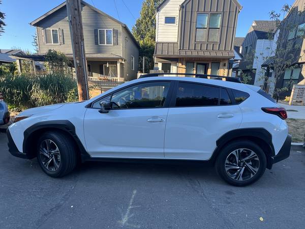 2024 Subaru Crosstrek en EXCELENTE estado, bajo kilometraje - $31,000 (N Portland)63482203035137123