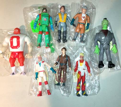 1980s KENNER GHOSTBUSTERS VEHICLES AND FIGURES 1