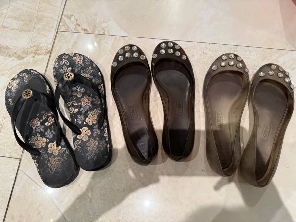 Womens shoes size 8 1