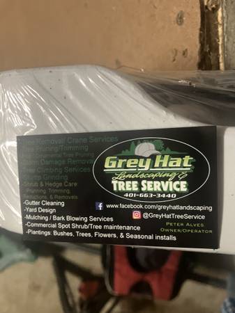 Tree service and Landscaping in Seekonk /Pawtucket Attleboro 1