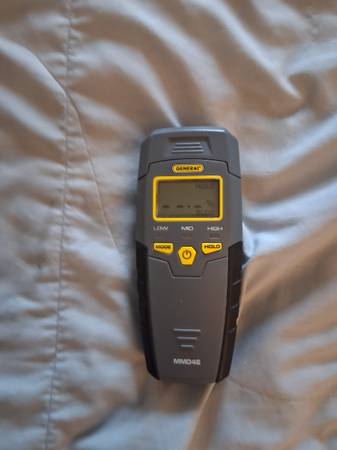Digital Moisture Meter. Electronic Tester by General 1