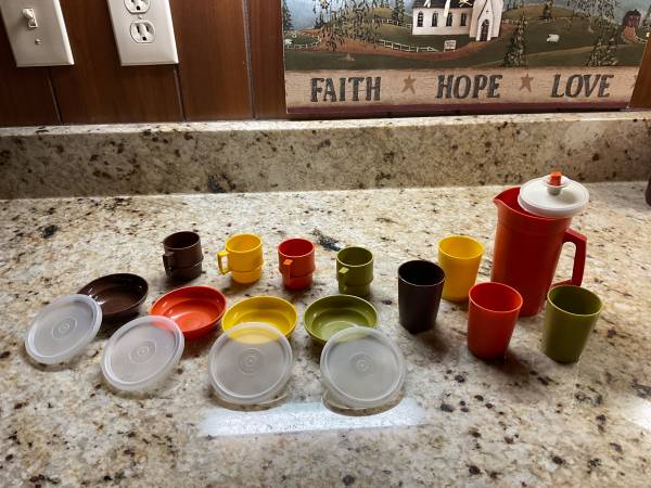 Tupperware Mini Serve Play Set 1