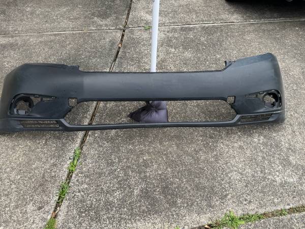 2008 2009 2010 2011 2012 2013 Toyota Highlander front bumper fog lights 1