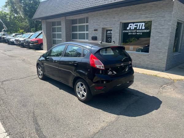 2018 FORD FIESTA SE - $2.000 (TOWACO)63482617870083122
