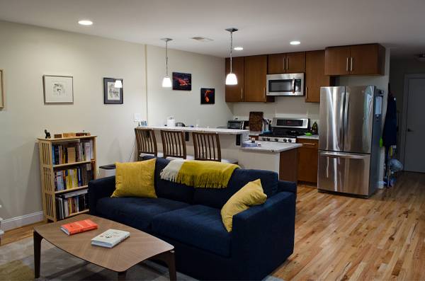 $2,000 / 1br - ***BRIGHT MODERN RENOVATED ENGLISH BASEMENT APT *** (Washington)64040027710465121