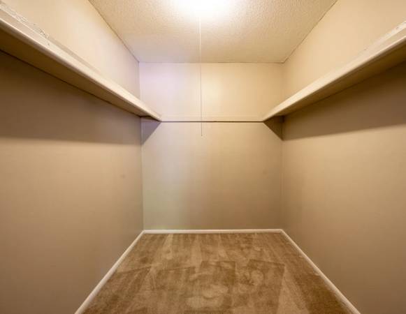 $2,175 / 2br - 880ft2 - Rare Find! 2-Bedroom Available 9/13 – Pet Friendly – $2,175/mo (Nashua)63932189292290122