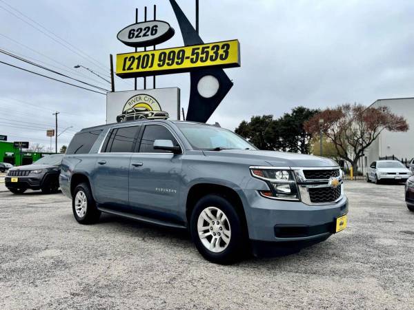 2016 Chevrolet Chevy Suburban LS 4x2 4dr SUV 1