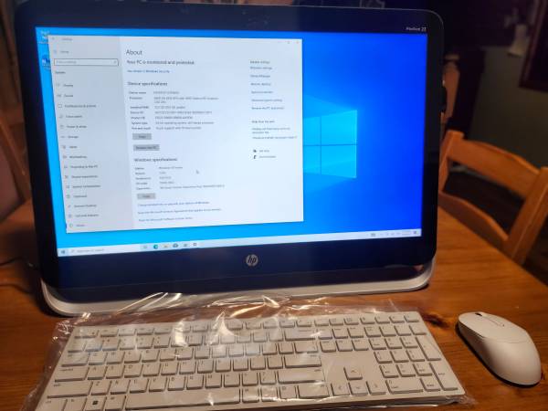 Hp Pavillion 23 all-in-one pc 12Gb ram 500Gb ssd 1