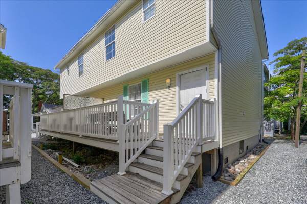 $1,250 / 3br - 1100ft2 - Boardwalk Townhouse for Winter Rental (Ocean City)63806889927041120