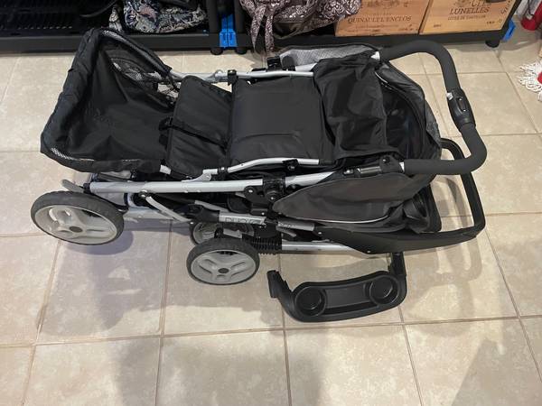 Graco Double Stroller - $85 (CATONSVILLE)63471078215043121