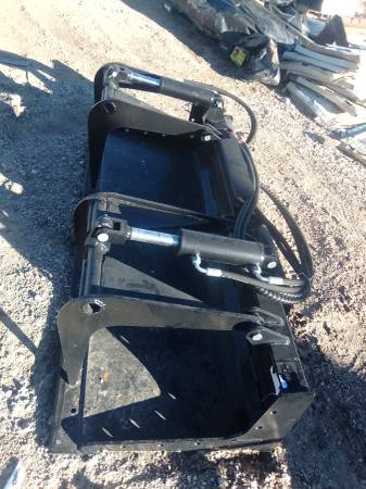 Bobcat S250 2speed 4k hours 1