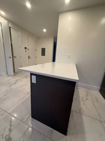 $2,699 / 2br - 1000ft2 - Stunning 2-Bedroom, 1-Bathroom Apartment in Prime Bed-Stuy Location! (Brooklyn)64033291268610123