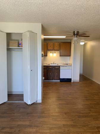 $1,495 / 1hab - 580ft2 - ¡Vivienda de verano! (Golden, CO)63679423479683123