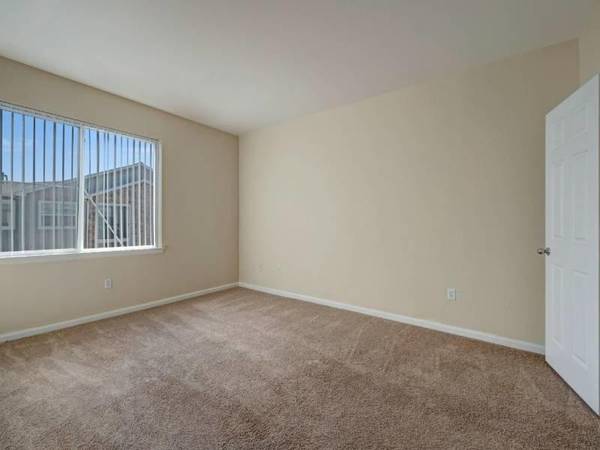 $1,475 / 3br - 780ft2 - Beautifully Landscaped Grounds, Open & Efficient Apartments (Northglenn)63973359439747123