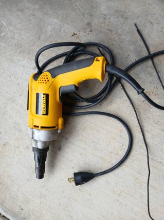 DeWalt impact driver 1
