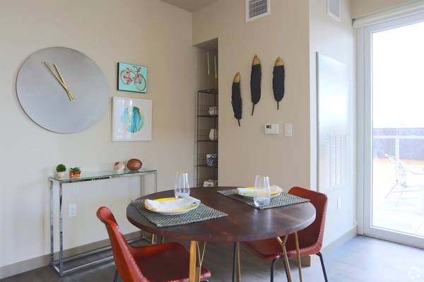 $2,175 / 2br - 1122ft2 - Live the dream life in our gorgeous community! Stop by for a tour! (Portland)63672654610947120