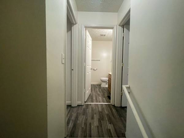 $1,295 / 2br - 745ft2 - 2 Bedroom Townhouse – $1,295/month – Pet Friendly (Frankfort, KY) (Frankfort)64008826019714123
