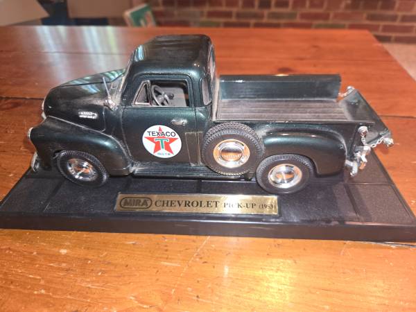 1953 Texaco Chevy Pickup Model truck 1