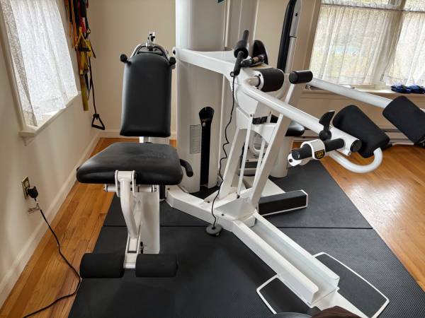 Vectra 1600 Home Gym 1
