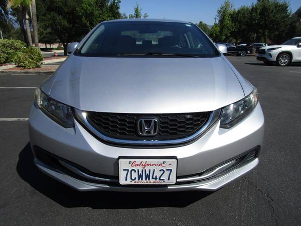 Honda Civic 2012 con 73.000 millas, muy bien cuidado, informe Carfax limpio de un solo propietario - $12.500 (Stevenson Ranch)63436935133699122