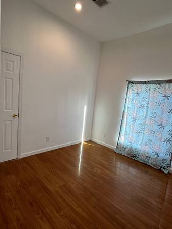 $3,500 / 4br - 1325ft2 - House For Rent (san jose east)63799516559747124