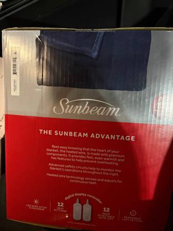 Sunbeam Microplush Heated Blanket 1