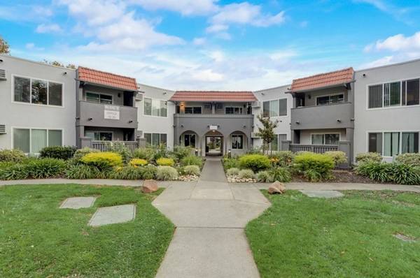 $2,585 / 1br - 639ft2 - Beautiful 1 bedroom.. One month Free!! Call now for more information!! (san jose east)63845956691457121