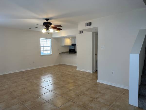 $1,600 / 3br - 1320ft2 - Alquiler de condominio de 3 habitaciones y 2.5 baños en Mandeville.63881895862273121